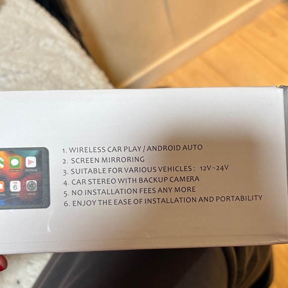 NIB Hieha Portable Wireless Car Stereo - Picture 3 of 3